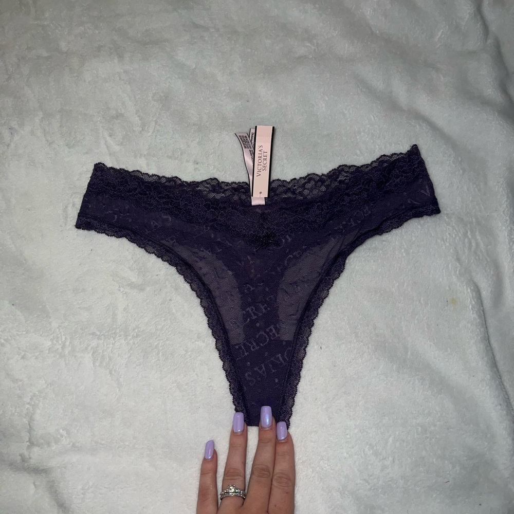 NWT Victoria’s Secret Logo Sheer Thong